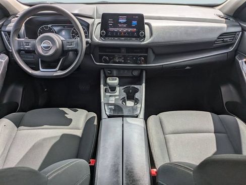 Used 2024 Nissan Rogue S FWD image 15