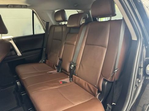 Used 2023 Toyota 4Runner Limited AWD/4WD image 22