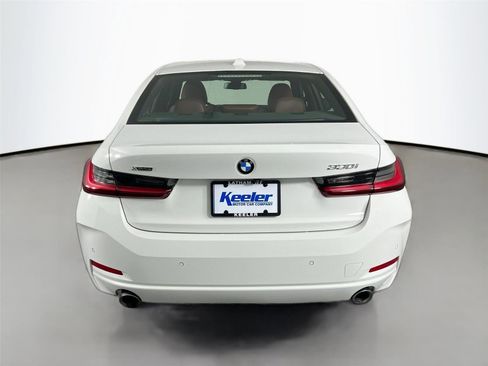 Used 2023 BMW 330i xDrive Sedan w/ Convenience Package image 5
