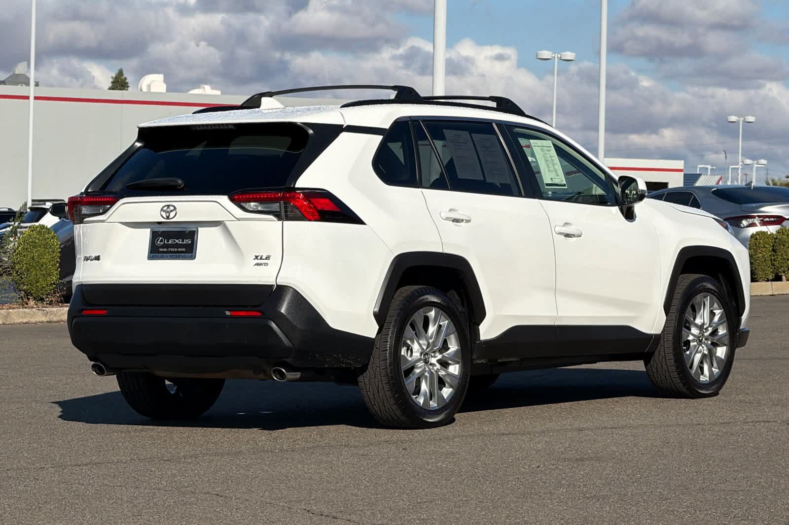 Used 2019 Toyota RAV4 XLE Premium w/ Cold Weather Package AWD/4WD image 2