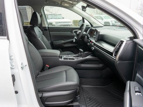 New 2026 Kia Sorento S image 10