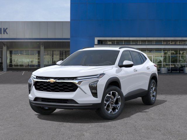 New 2026 Chevrolet Trax LT w/ Sunroof Package FWD image 6