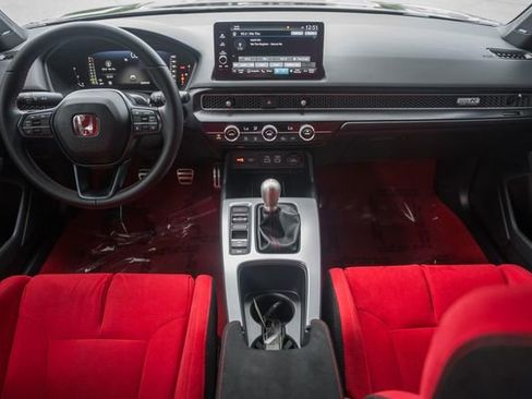 Used 2025 Honda Civic Type R image 19