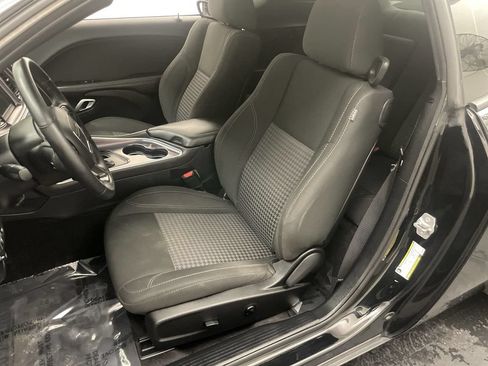 Used 2018 Dodge Challenger SXT w/ Blacktop Package RWD image 11