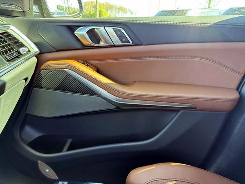 New 2026 BMW X5 M60i w/ Executive Package image 24