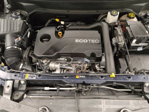 Used 2020 Chevrolet Equinox LS FWD image 30