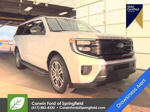 Used 2025 Ford Expedition Max Active image 5