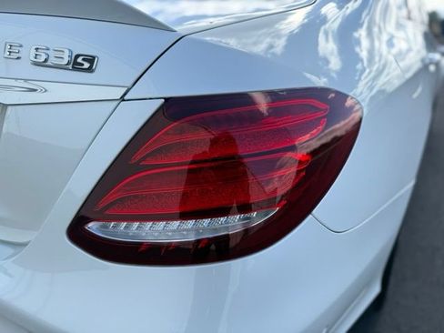 Used 2018 Mercedes-Benz E 63 AMG S image 47
