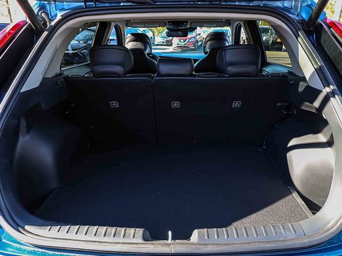 Certified 2025 Kia Niro SX Touring image 23