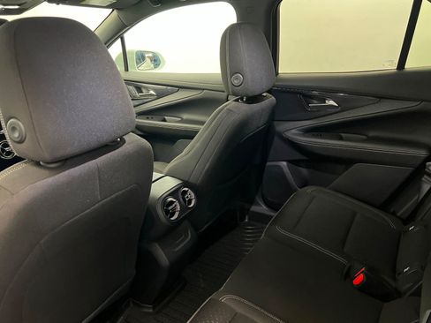 Used 2025 Chevrolet Blazer EV LT FWD image 20