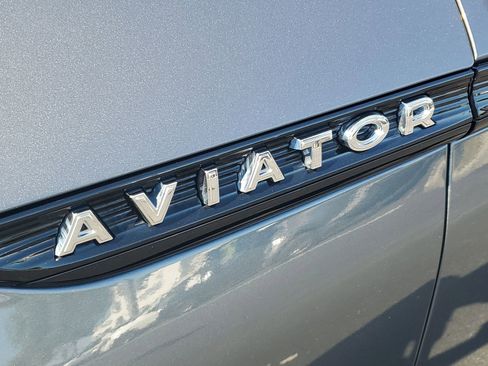 Used 2025 Lincoln Aviator Reserve w/ Equipment Group 201A AWD/4WD image 8