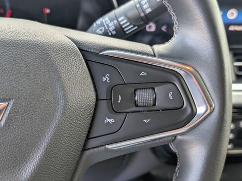 Certified 2024 Chevrolet Trax LT w/ Driver Confidence Package image 18