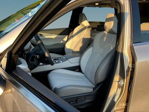 Certified 2026 INFINITI QX60 Luxe w/ Cargo Package AWD/4WD image 20