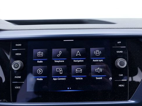 Used 2023 Volkswagen Taos SE FWD image 22
