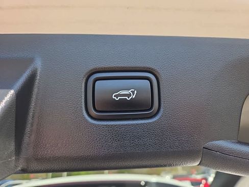 Used 2024 Hyundai Tucson Limited image 14