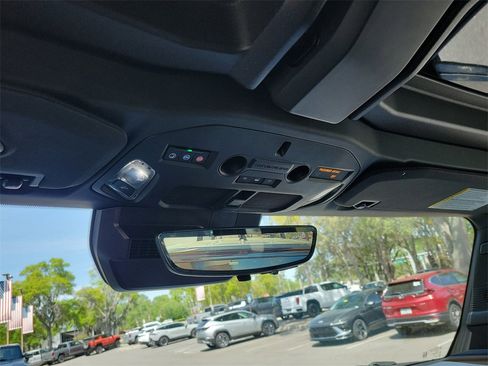 New 2025 GMC Hummer EV 3X image 28