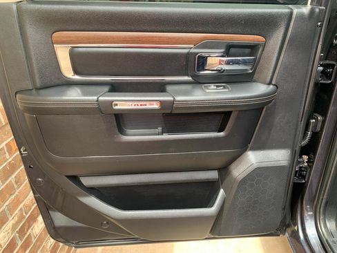 Used 2016 RAM 2500 Laramie AWD/4WD image 21