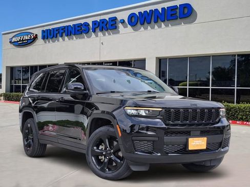 Certified 2023 Jeep Grand Cherokee L Laredo RWD image 1