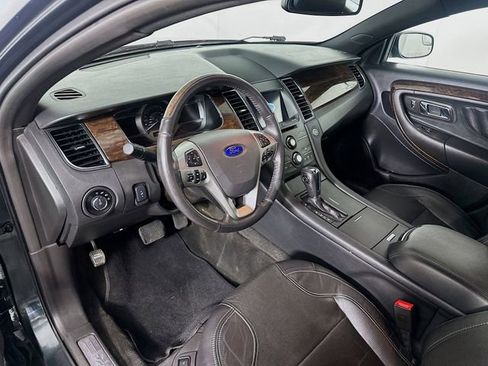 Used 2016 Ford Taurus Limited FWD image 9