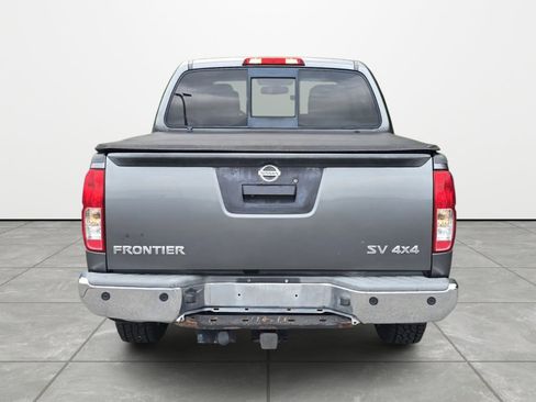 Used 2016 Nissan Frontier SV w/ SV Value Truck Package AWD/4WD image 5