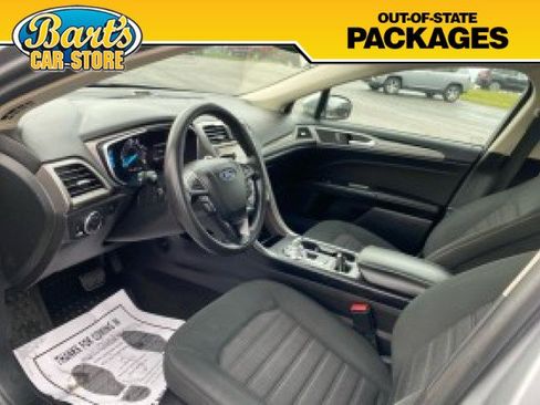 Used 2020 Ford Fusion SE AWD/4WD image 24