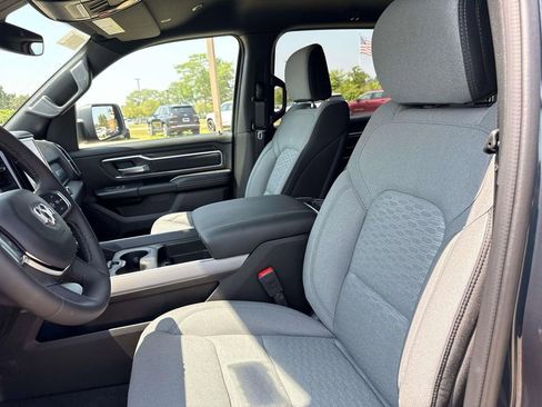 New 2026 RAM 1500 Big Horn AWD/4WD image 13