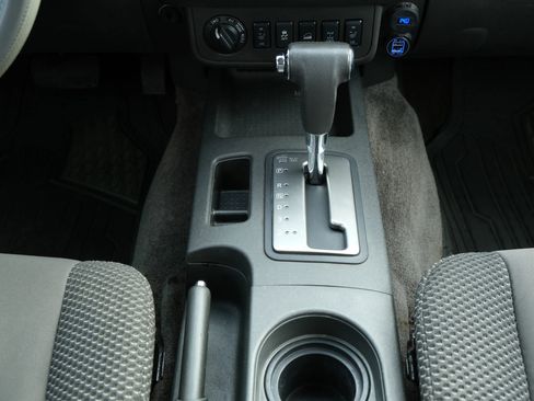 Used 2015 Nissan Xterra PRO-4X image 24