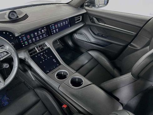 Certified 2020 Porsche Taycan Turbo S image 25