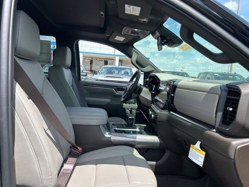 New 2026 Chevrolet Silverado 1500 LTZ w/ LTZ Premium Package AWD/4WD image 33