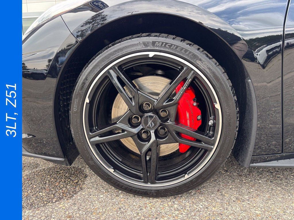 Used 2023 Chevrolet Corvette Stingray Premium Cpe w/ Z51 Performance Package RWD image 9