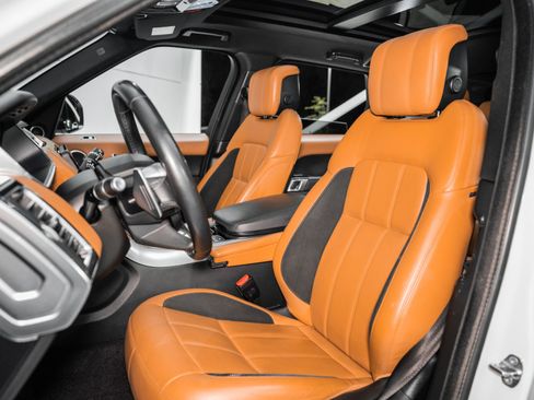 Used 2018 Land Rover Range Rover Sport Supercharged image 20