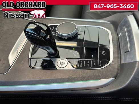 Used 2023 BMW X5 xDrive40i AWD/4WD image 17