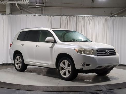 Used 2010 Toyota Highlander Limited image 18