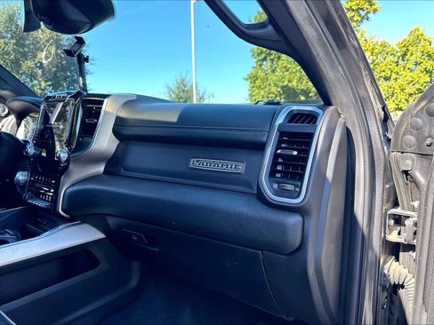 Used 2019 RAM 2500 Laramie AWD/4WD image 27