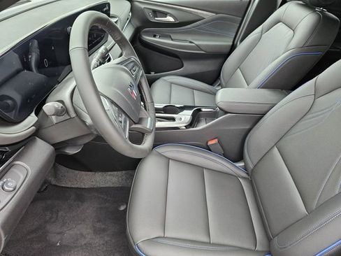 New 2026 Buick Envista Sport Touring w/ Convenience I Package FWD image 9