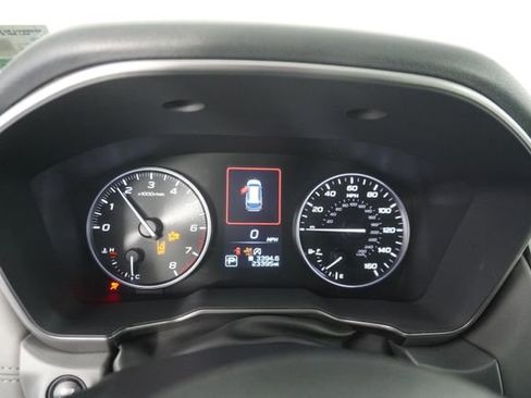 Certified 2025 Subaru Outback Onyx Edition AWD/4WD image 24