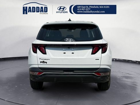 Used 2024 Hyundai Tucson SE AWD/4WD image 4