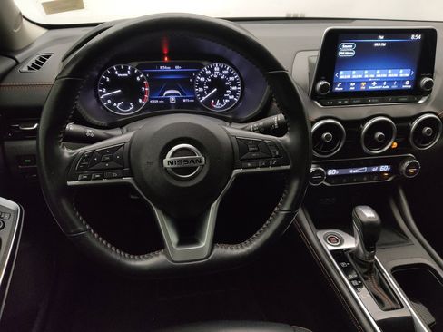 Used 2022 Nissan Sentra SR w/ SR Premium Package FWD image 22