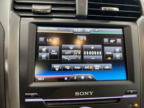 Used 2014 Ford Fusion Titanium FWD image 17