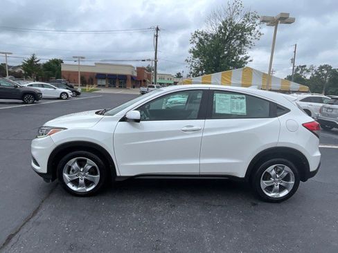 Used 2021 Honda HR-V LX image 4