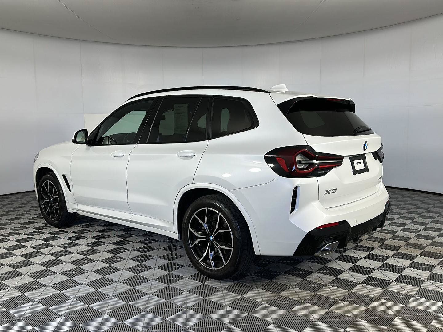 Used 2024 BMW X3 xDrive30i w/ Premium Package AWD/4WD image 23