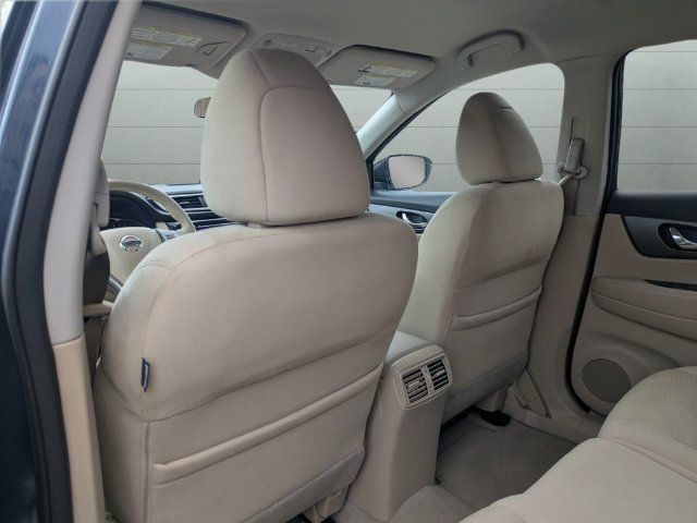 Used 2014 Nissan Rogue SV AWD/4WD image 26