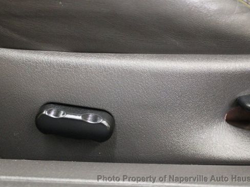 Used 2002 Ford Thunderbird image 17