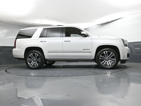 Used 2018 GMC Yukon Denali w/ Denali Ultimate Package AWD/4WD image 34