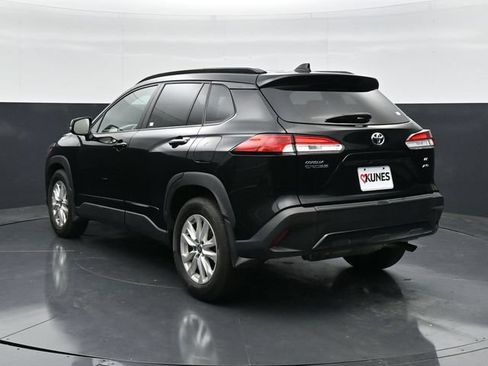 Used 2023 Toyota Corolla Cross LE w/ Moonroof Package AWD/4WD image 8