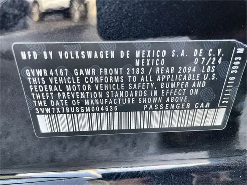 Used 2025 Volkswagen Jetta SE w/ Sunroof Package image 28