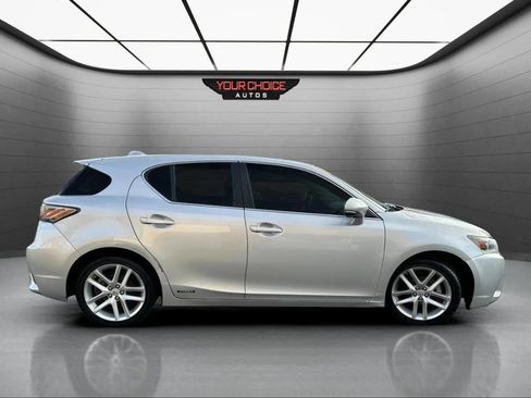 Used 2014 Lexus CT 200h image 9