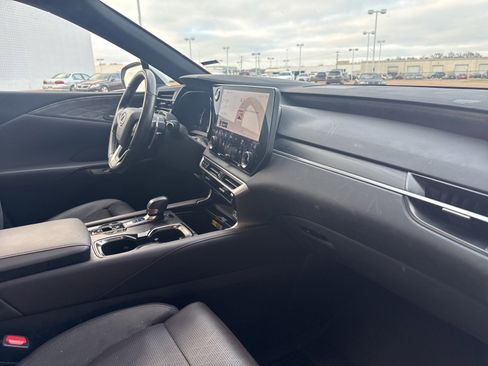 Certified 2024 Lexus RX 350 FWD w/ Convenience Package image 26