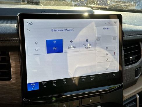 Used 2023 Ford Expedition Limited image 12