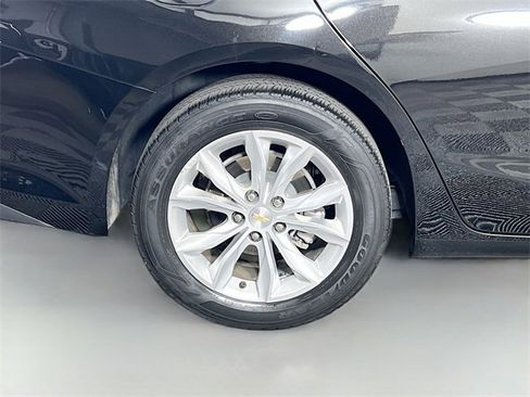 Used 2024 Chevrolet Malibu LT image 34